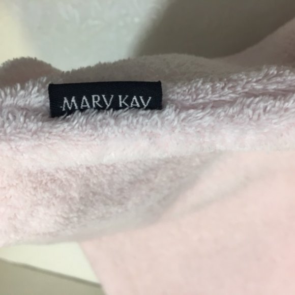 Mary Kay Soft Pink Fuzzy Tote Black Rope Handles16x13" - Picture 5 of 6